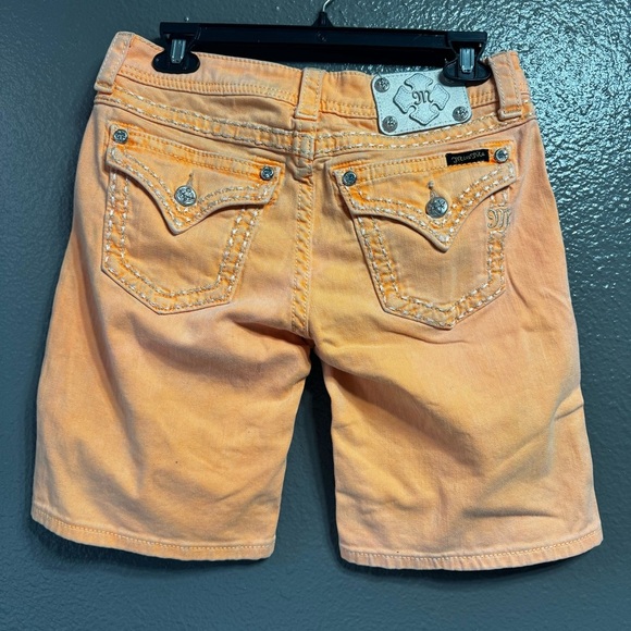 Miss Me Boyfriend Shorts size 27 - Picture 2 of 11